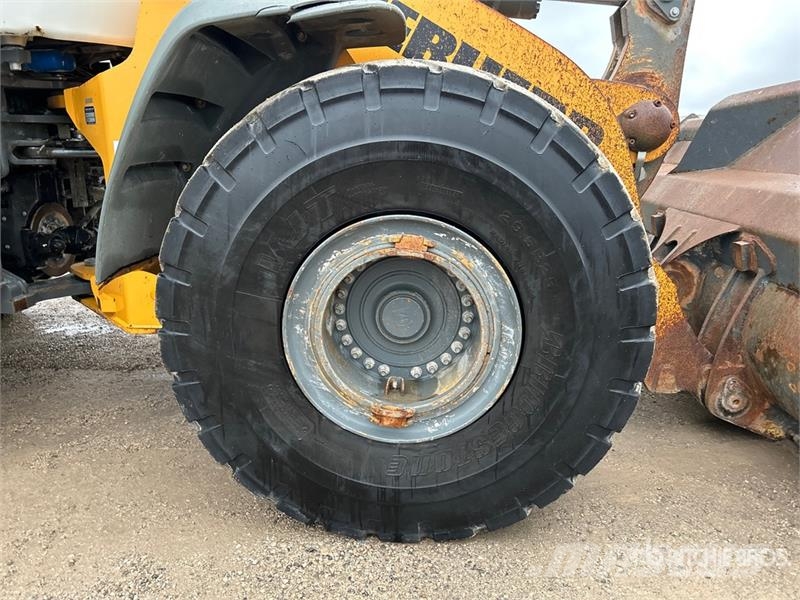 Liebherr L586 Wheel Loader Wheel loaders