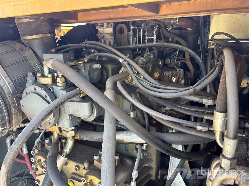 Liebherr LH60M Wheel Material Handler Építőipar - Egyebek