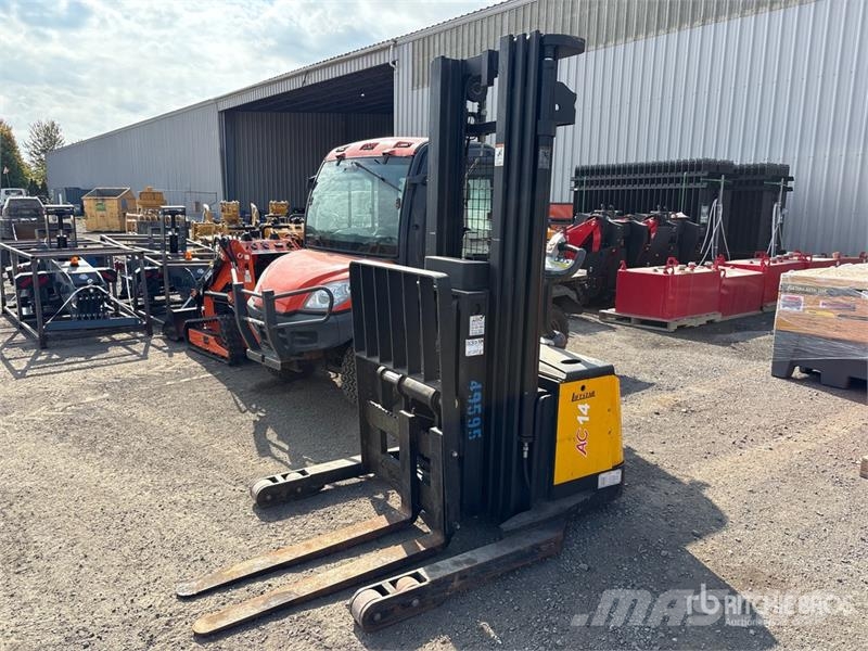 Liftstar CQDH14-850-4500 1400 kg Electric Stacker Staplare