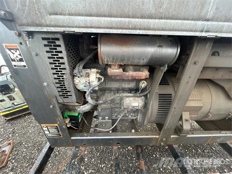 Lincoln Classic 300 HE 300 A Mobile Engine Driven Welder Sveisemaskin