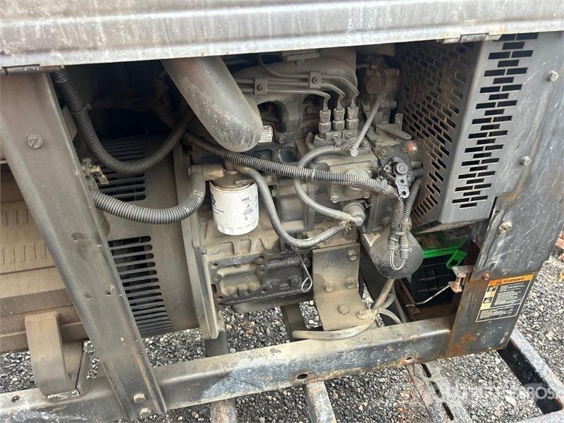 Lincoln Classic 300 HE 300 A Mobile Engine Driven Welder Sveisemaskin