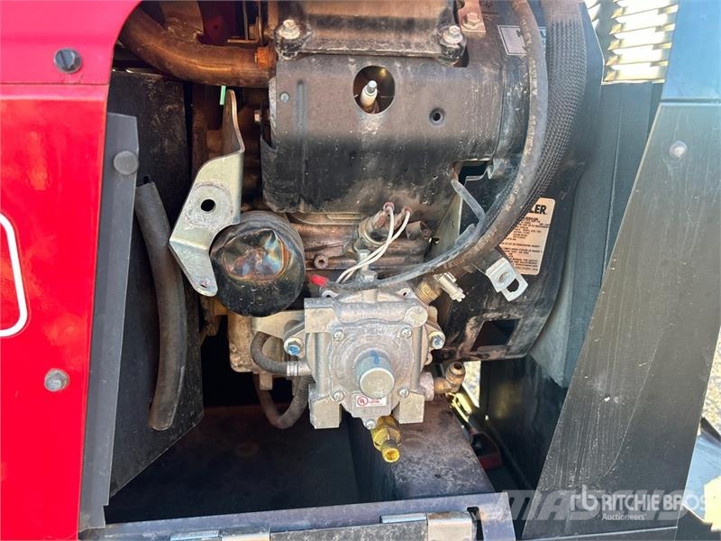 Lincoln Electric Electric 300 A Mobile Electric Welder Lasapparaten