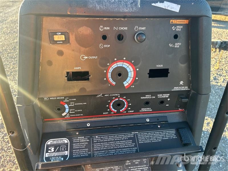 Lincoln Electric Electric 300 A Mobile Electric Welder Lasapparaten