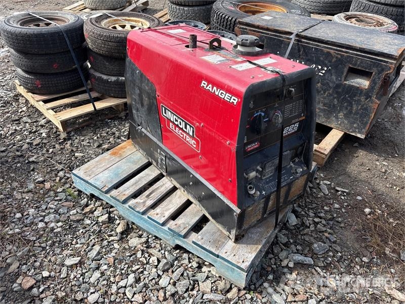 Lincoln Electric Electric Ranger 225 225 A Engine Driven W Soldadoras