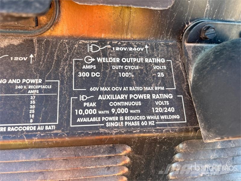 Lincoln Electric Electric 300 A Mobile Electric Welder Lasapparaten