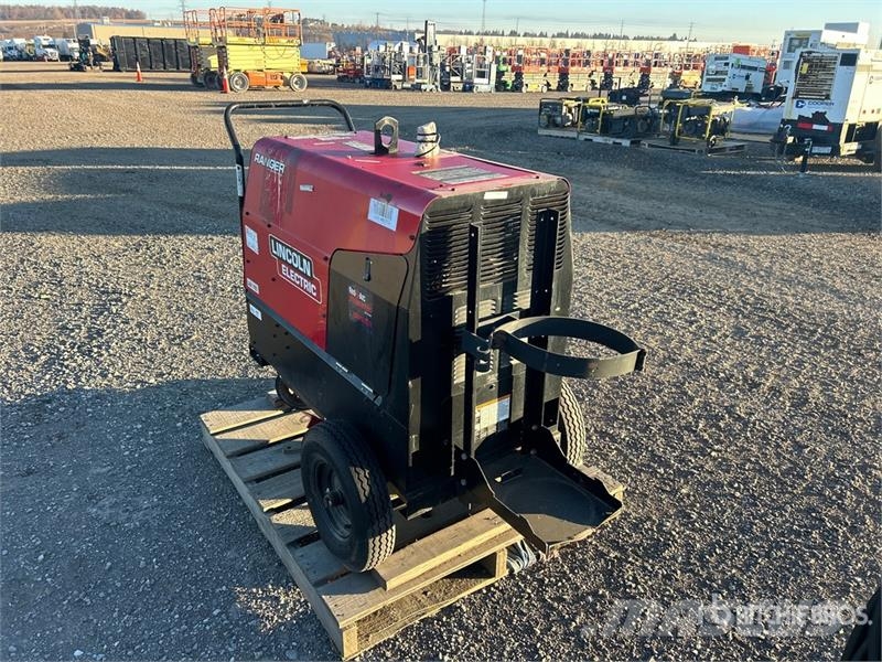 Lincoln Electric Electric 300 A Mobile Electric Welder Lasapparaten