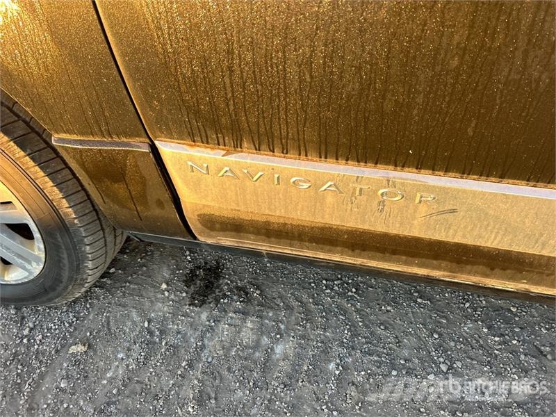 Lincoln Navigator 4x4 SUV Automobili