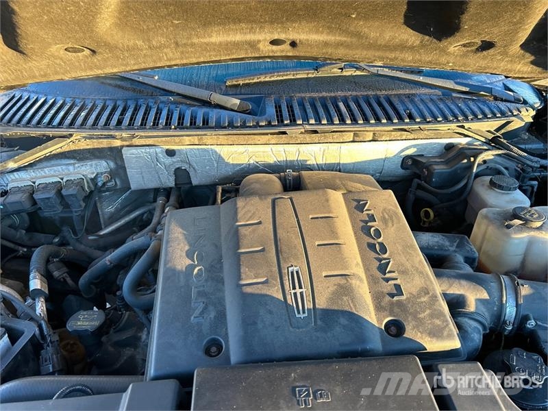 Lincoln Navigator 4x4 SUV Automobili