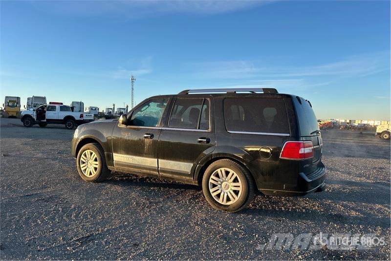 Lincoln Navigator 4x4 SUV Automobili