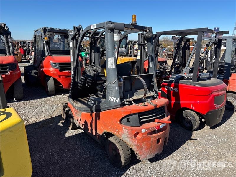 Linde 2000 kg Forklift شاحنات ذات رافعات شوكية - أخرى