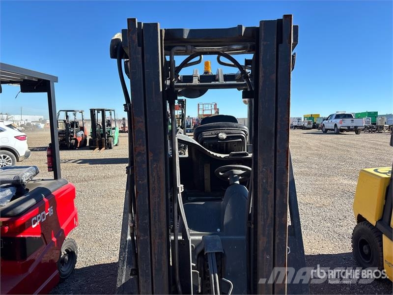 Linde H20CT/600-03 2000 kg Pneumatic Tire Forklift Forklift trucks - others