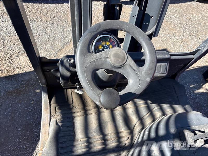 Linde H20CT/600-03 2000 kg Pneumatic Tire Forklift Forklift trucks - others
