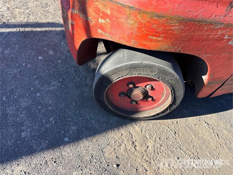 Linde H20CT/600 2150 lb Forklift Інше