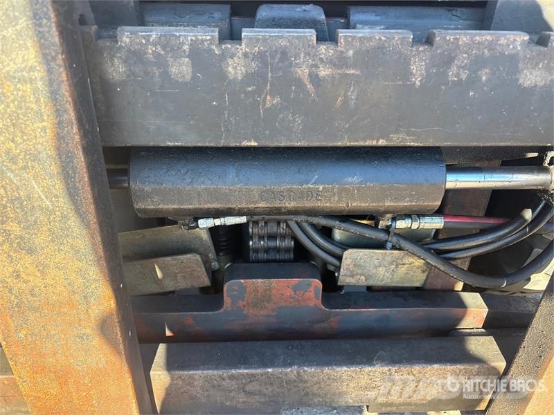 Linde H35T 6075 lb Cushion Tire Forklift Інше