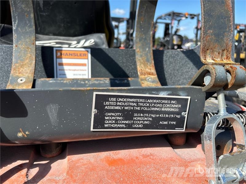 Linde HT25CT 4750 lb Cushion Tire Forklift (Inoperable) Інше
