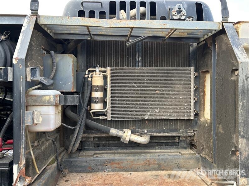 Link-Belt 240 LX Tracked Excavator Raupenbagger
