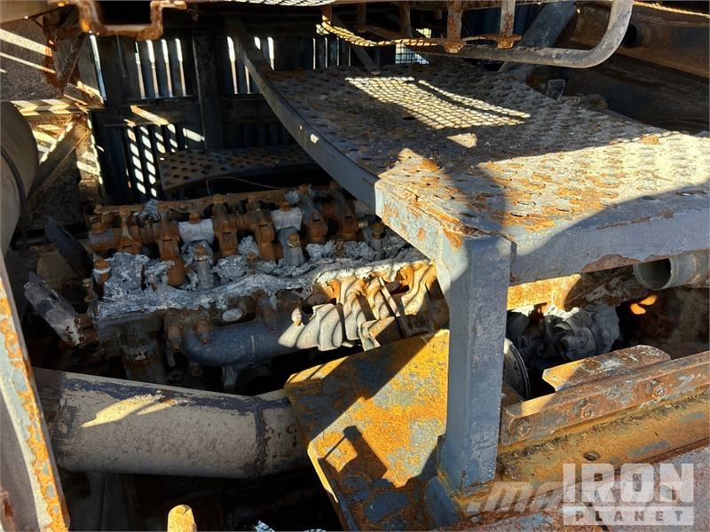 Link-Belt 800X2 Tracked Excavator (Inoperable) Gravemaskiner på larvebånd