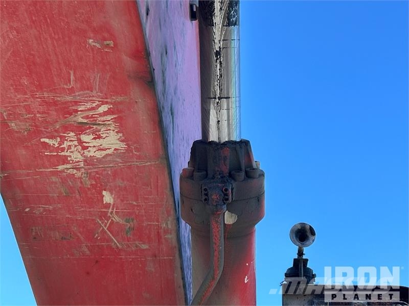 Link-Belt 800X2 Tracked Excavator (Inoperable) Gravemaskiner på larvebånd