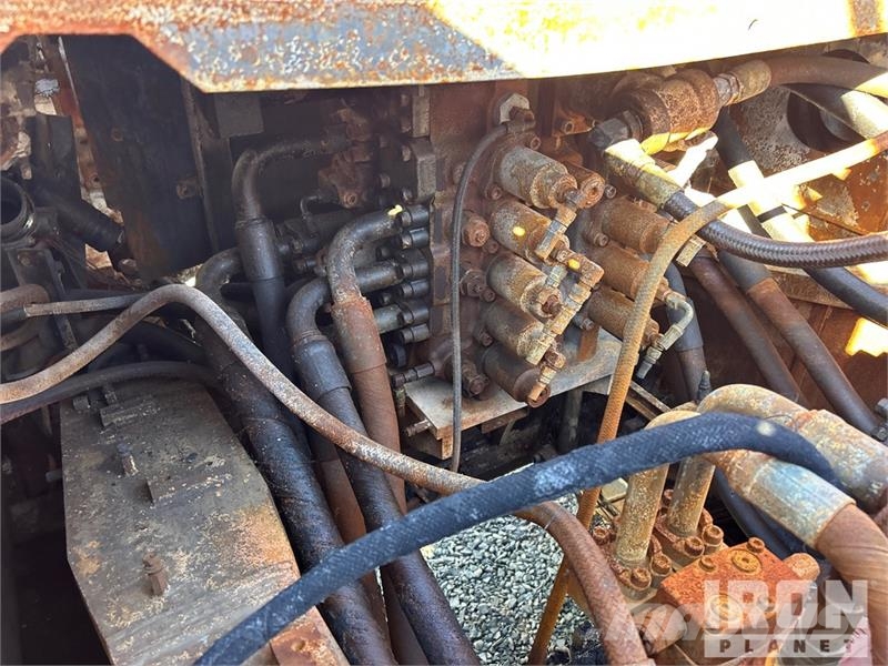 Link-Belt 800X2 Tracked Excavator (Inoperable) Gravemaskiner på larvebånd