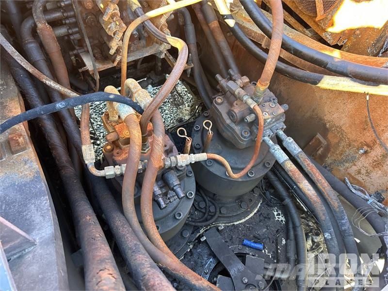 Link-Belt 800X2 Tracked Excavator (Inoperable) Gravemaskiner på larvebånd