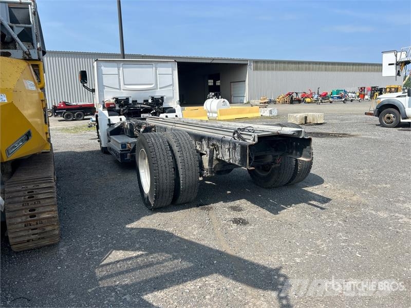 Lion 6 4x2 Electric Cab and Chassis (Inoperable) Cabines