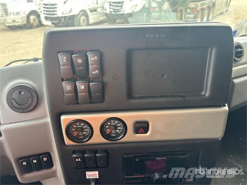  Lion6 4x2 Electric Cab and Chassis (Inoperable) Cabinas