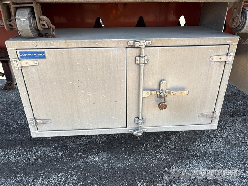 Load King PFL48 48 ft T/A Curtain Side Trailer Schuifzeilopbouw
