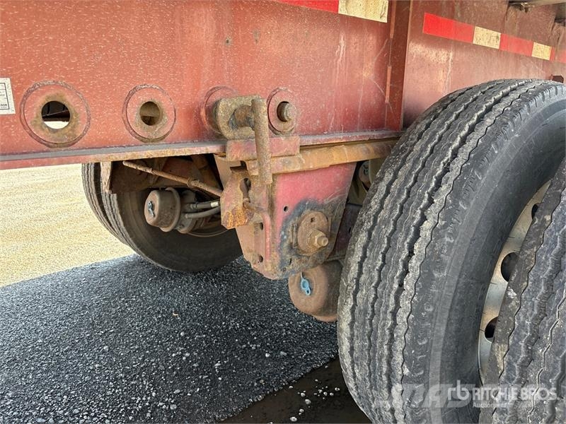 Load King PFL48 48 ft T/A Curtain Side Trailer Schuifzeilopbouw