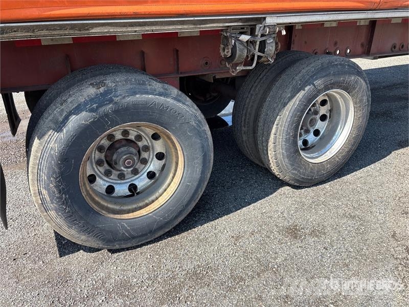 Load King PFL48 48 ft T/A Curtain Side Trailer Schuifzeilopbouw