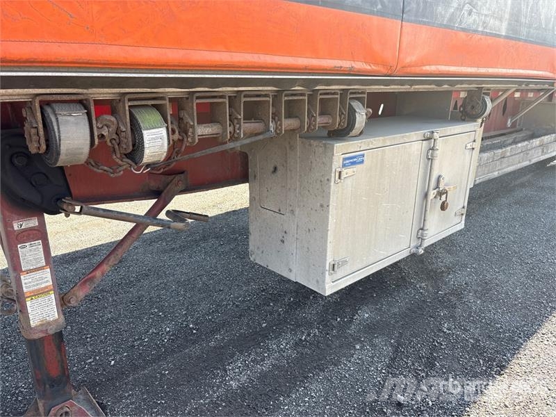 Load King PFL48 48 ft T/A Curtain Side Trailer Schuifzeilopbouw