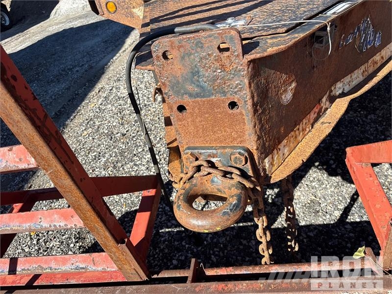 Load Max 25 ft Tri/A Equipment Trailer Prikolice za prevoz vozil