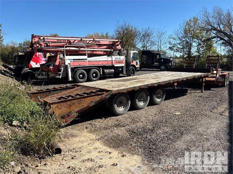 Load Max 25 ft Tri/A Equipment Trailer Prikolice za prevoz vozil