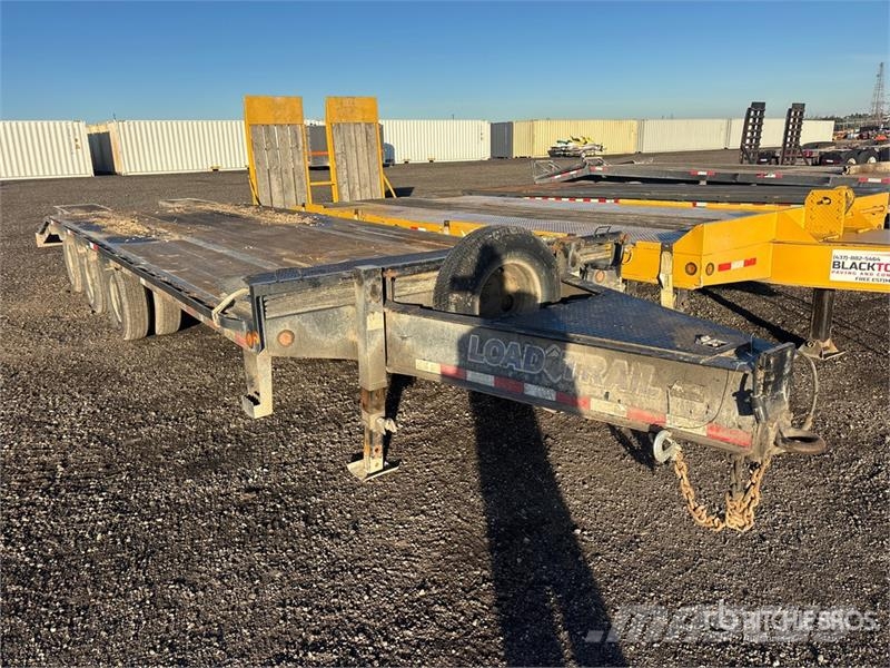 Load Trail 28 ft Tri/A Equipment Trailer 清障车