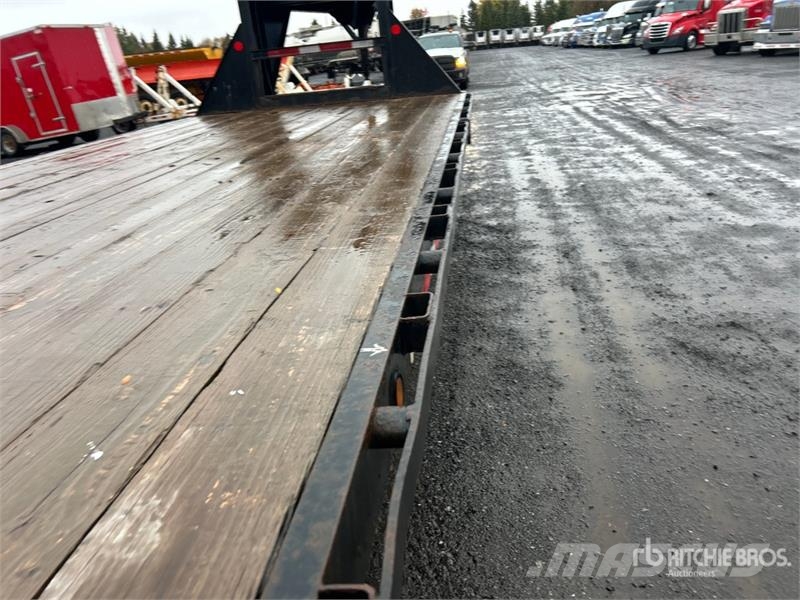 Load Trail GH024 44 ft T/A Gooseneck Equipment Trailer Autotransporter prikolice