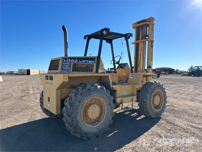 Loadlifter 4430B-6 6000 lb 4x4x4 Rough Terrain For Elevatore per esterni