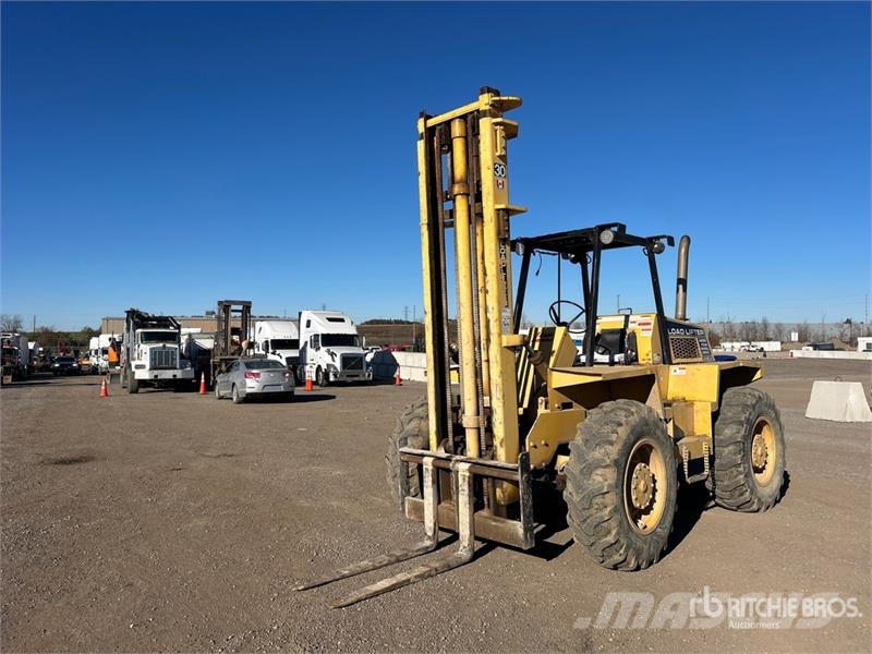 Loadlifter 4430B-6 6000 lb 4x4x4 Rough Terrain For Elevatore per esterni