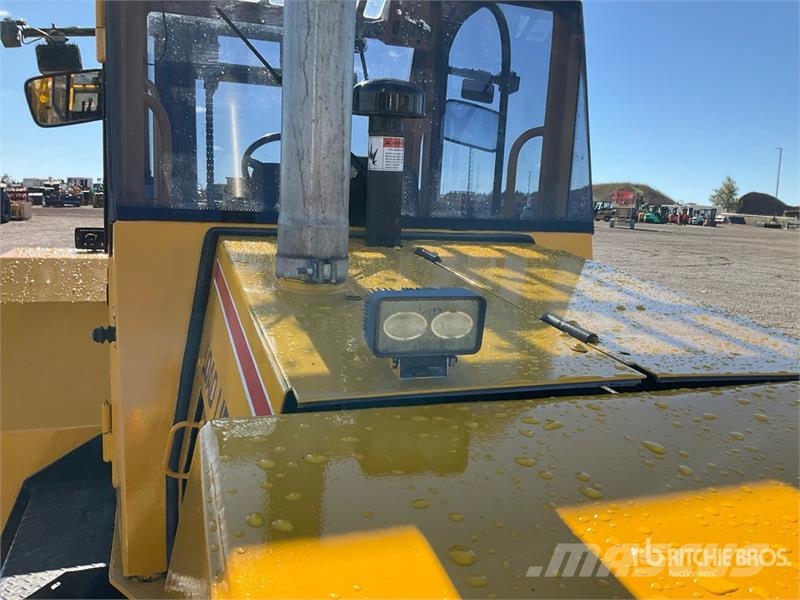 Loadlifter LL2415-10D 10000 lb Rough Terrain Forkl Maastikutõstukid