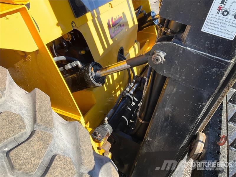 Loadlifter LL2415-10D 10000 lb Rough Terrain Forkl Maastikutõstukid