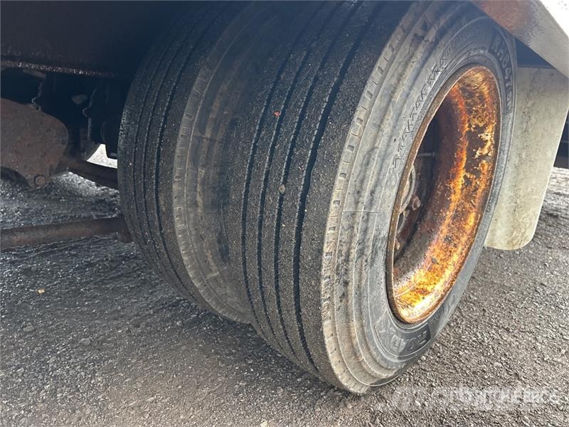 Loadstar 27 ft T/A Equipment Trailer Prikolice za autotransportere
