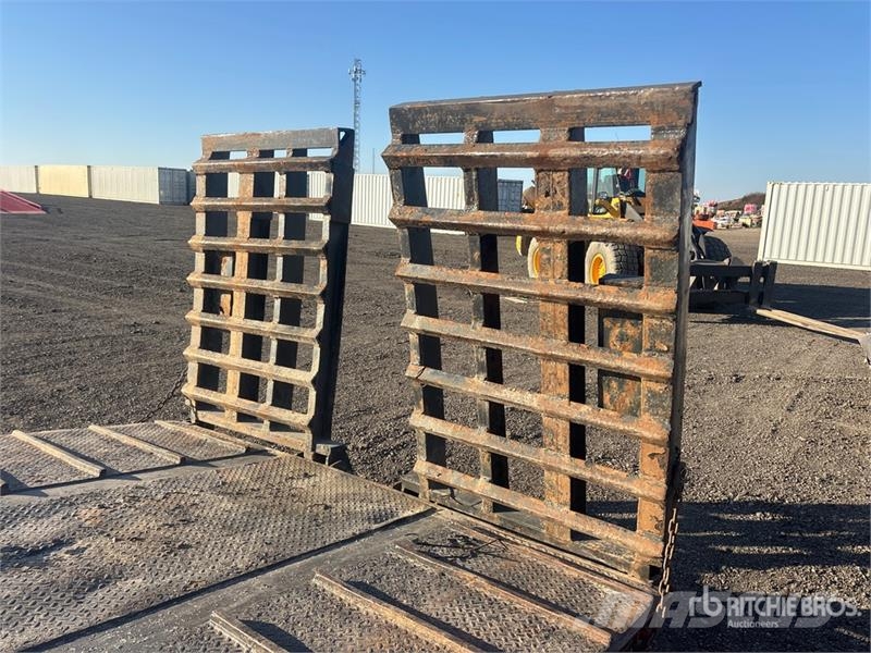 Loadstar 32 ft Quad/A Equipment Trailer Vehicle transport trailers