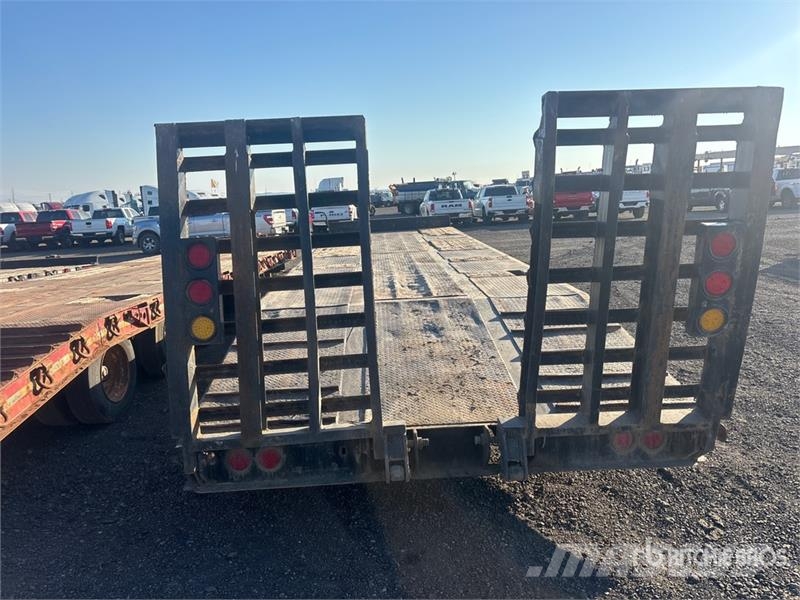 Loadstar 32 ft Quad/A Equipment Trailer Vehicle transport trailers