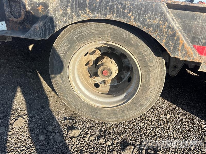 Loadstar 32 ft Quad/A Equipment Trailer Vehicle transport trailers