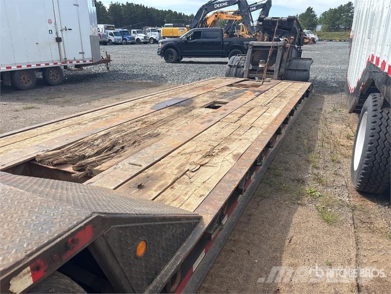 Loadstar Tri/A Removable Gooseneck Lowboy Trailer Низкорамные прицепы