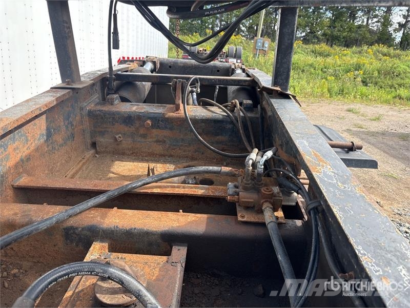 Loadstar Tri/A Removable Gooseneck Lowboy Trailer Низкорамные прицепы