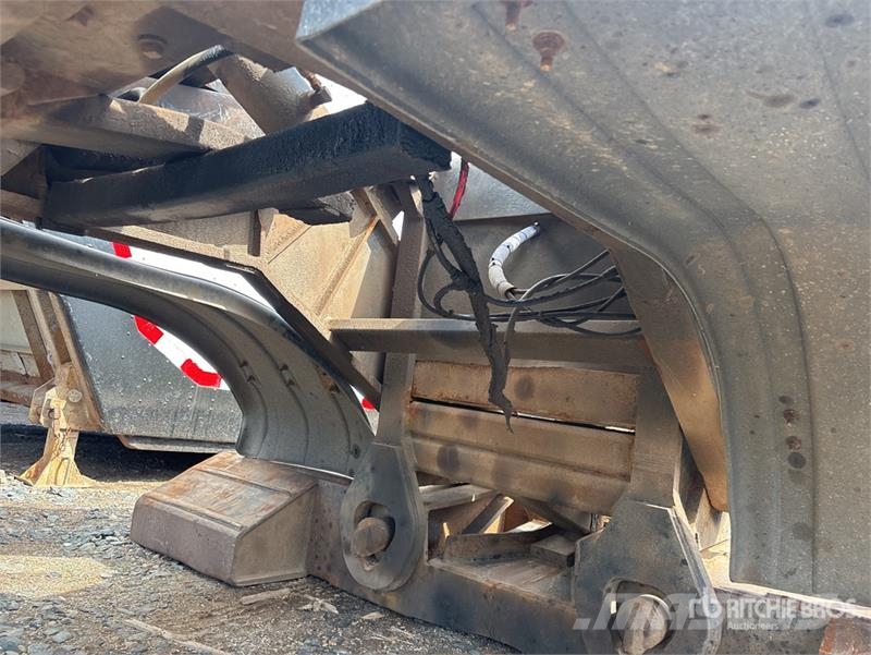 Loadstar Tri/A Removable Gooseneck Lowboy Trailer Низкорамные прицепы