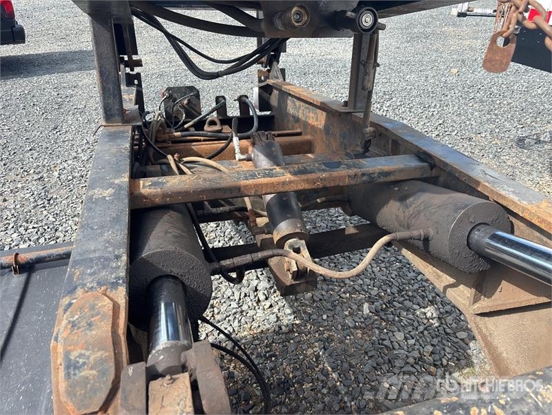 Loadstar Tri/A Removable Gooseneck Lowboy Trailer Низкорамные прицепы