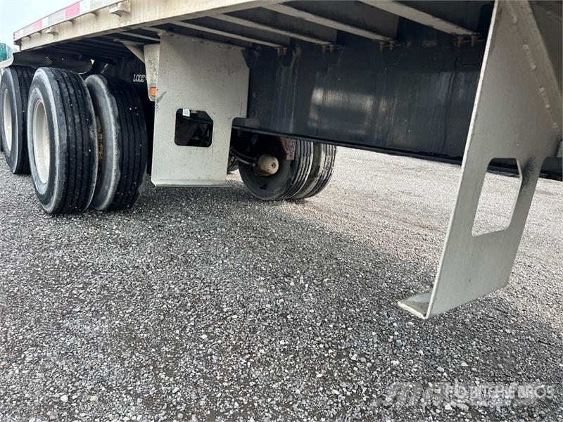 Lode King 28 ft Super B-Train Lead Flatbed Trailer Valníky