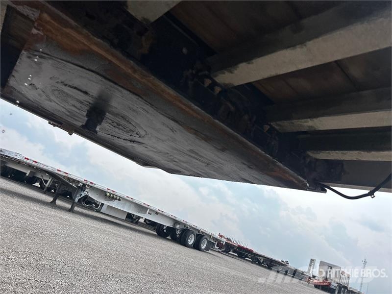Lode King 28 ft Super B-Train Lead Flatbed Trailer Valníky