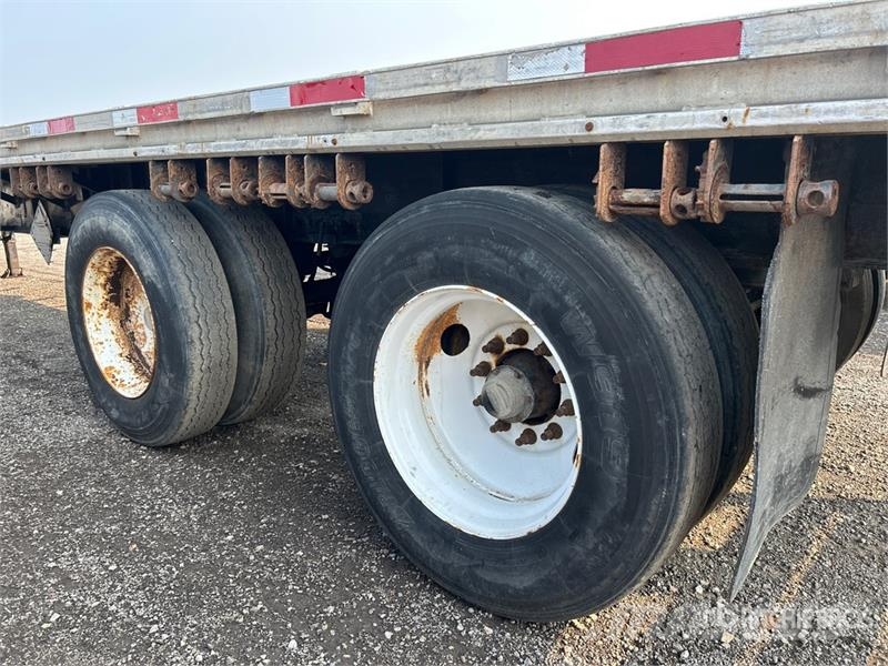 Lode King 48 ft T/A Flatbed Trailer Remolques de cama baja