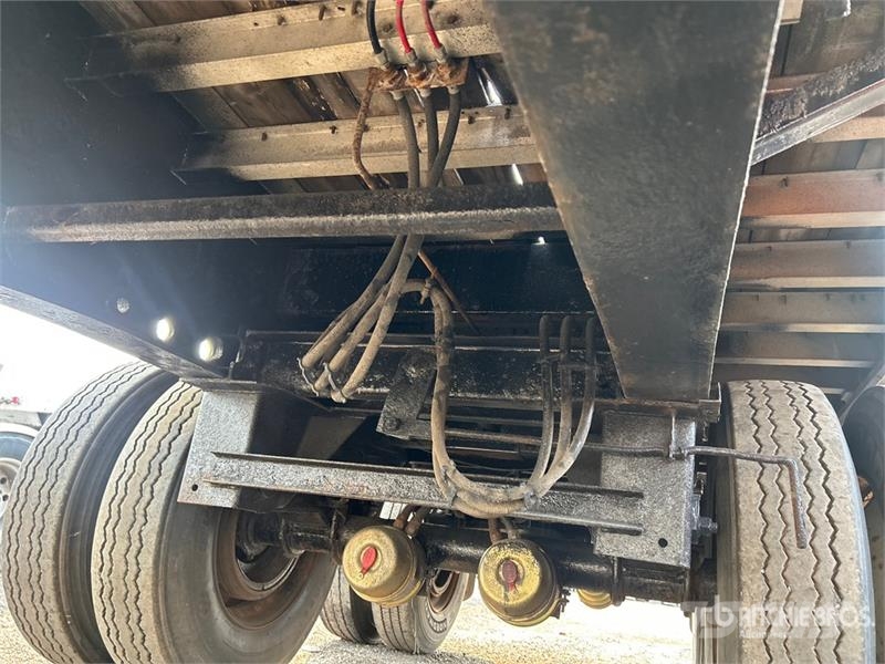 Lode King 48 ft T/A Flatbed Trailer Remolques de cama baja